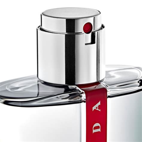 prada luna rossa eau de toilette mit zerstäuber 100 ml|Prada Luna Rossa carbon fragrantica.